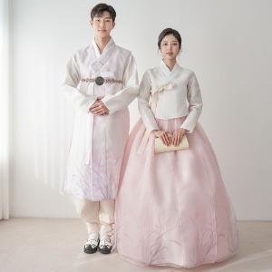 민한복 핑크난초 결혼식 신랑 신부 웨딩 커플 촬영 돌잔치 피로연 고급 전통 맞춤 한복