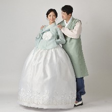 민한복 아리솔 결혼식 신랑 신부 웨딩 커플 촬영 돌잔치 피로연 고급 전통 맞춤 한복